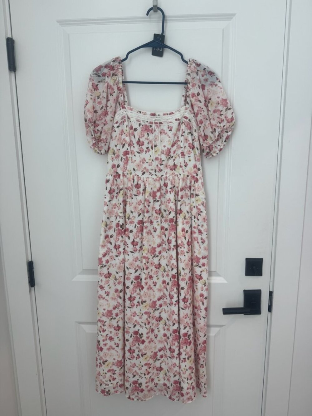 Abercrombie & Fitch Emerson Puff Sleeve Midi Dress - Picture 2 of 4